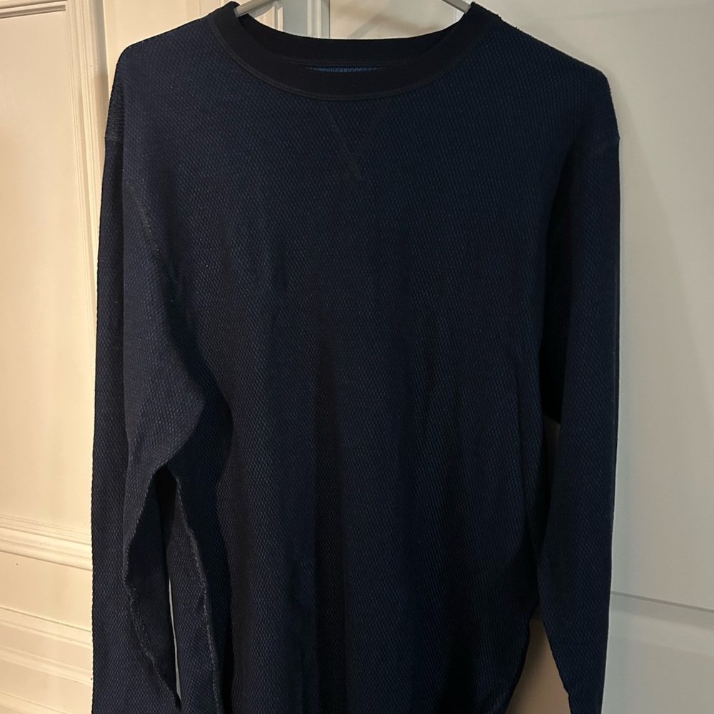 Kirkland Signature Navy Long Sleeve Tee